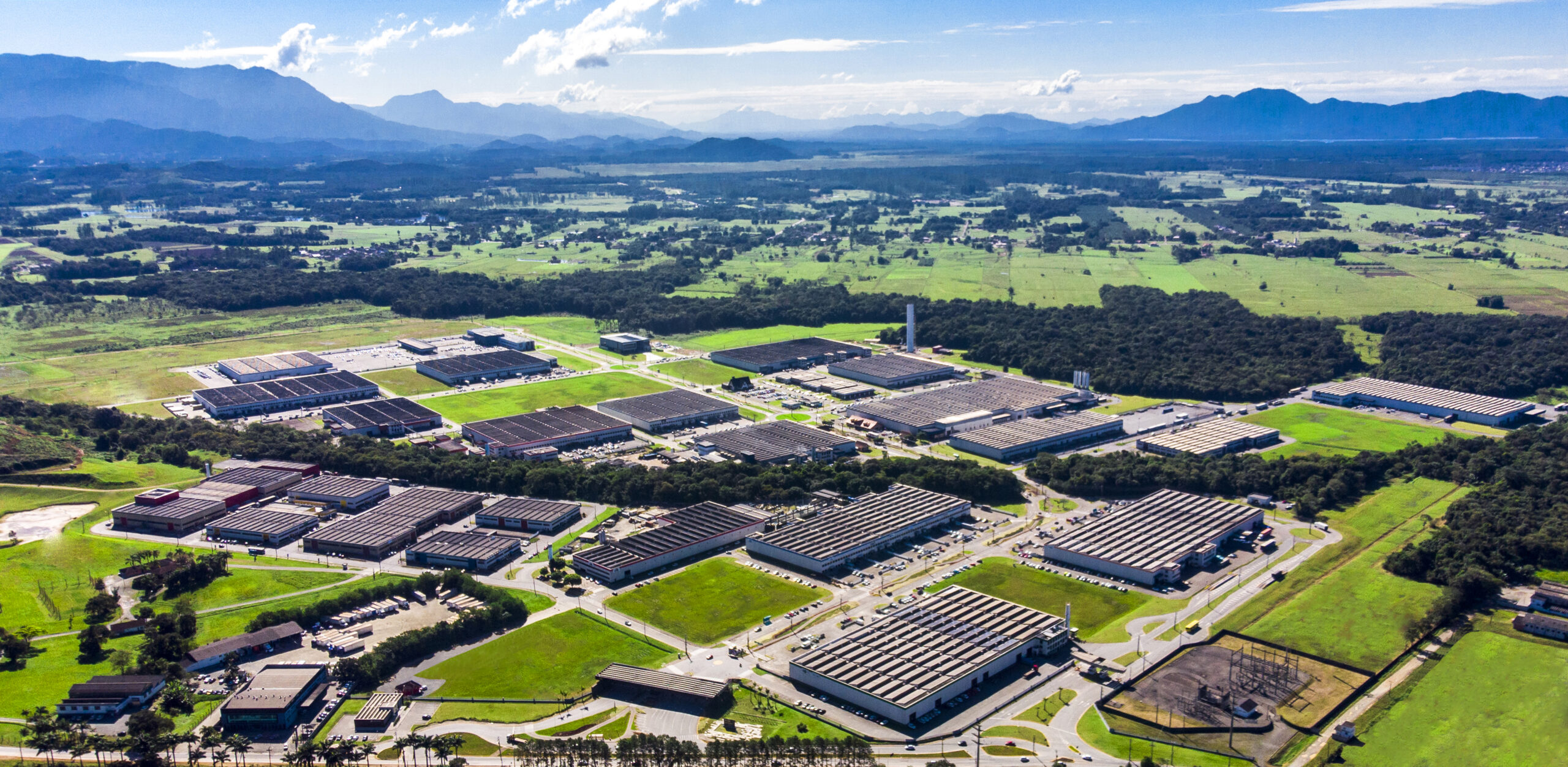 O que é Marketing Industrial? (E por que insistir no tradicional está custando caro)